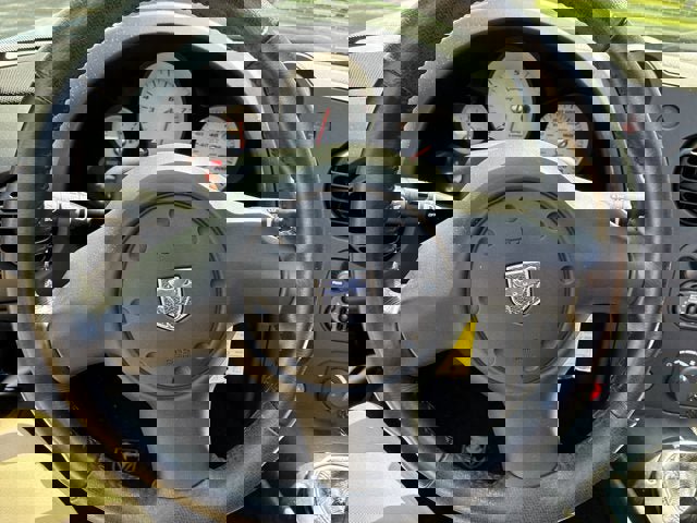 Used 2004 Dodge Viper SRT-10 image 23