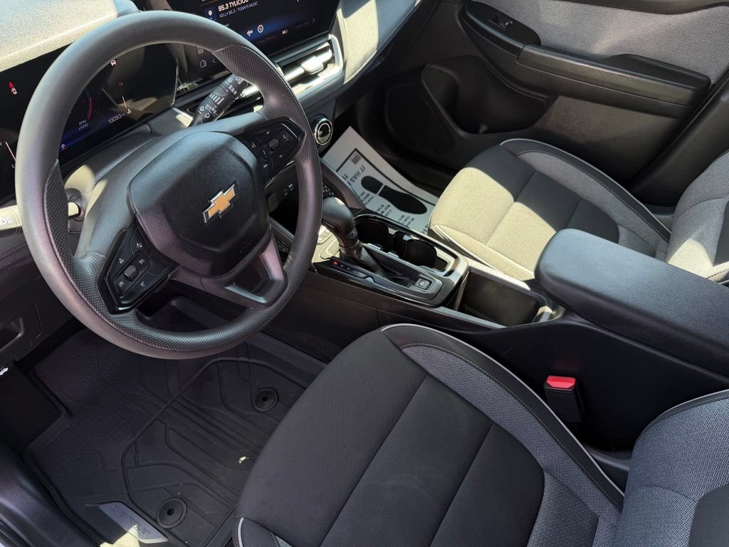 Used 2024 Chevrolet TrailBlazer LS FWD image 15