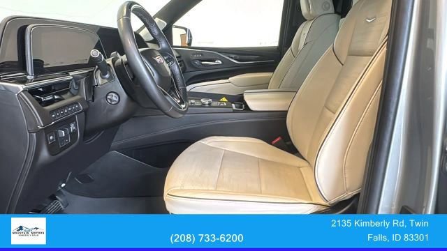 Used 2024 Cadillac Escalade Sport w/ LPO, ONYX Package AWD/4WD image 18
