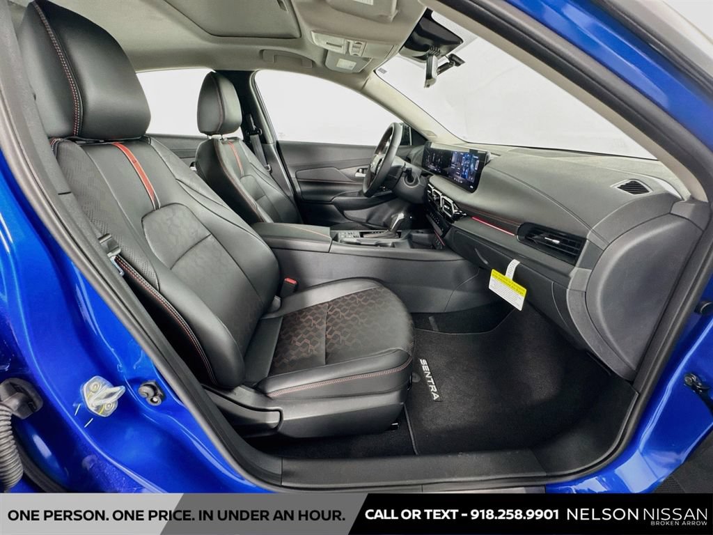 New 2026 Nissan Sentra SR w/ SR Premium Package FWD image 28