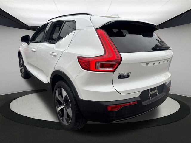 Used 2023 Volvo XC40 B5 Plus w/ Driver Assist Package image 12