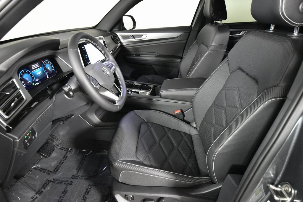 New 2025 Volkswagen Atlas Cross Sport SE image 9