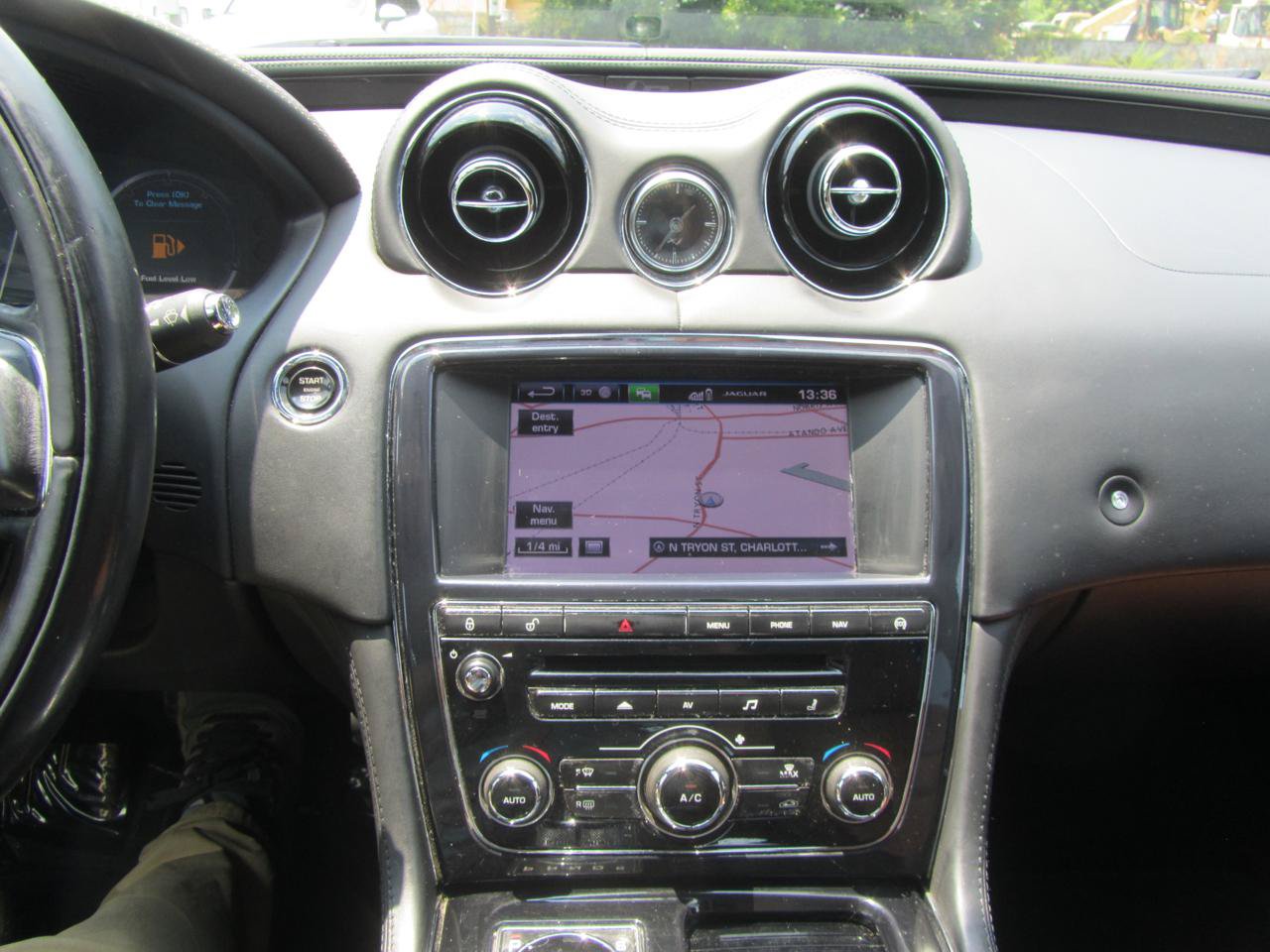 Used 2014 Jaguar XJ R Long Wheel Base RWD image 15