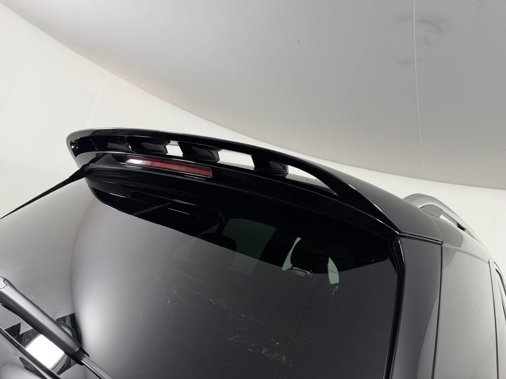 Used 2025 Mercedes-Benz GLE 450e 4MATIC image 40