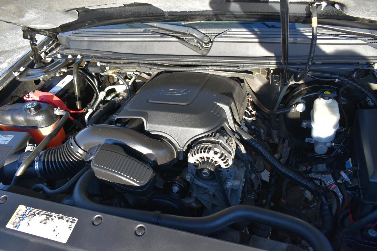 Used 2009 Chevrolet Avalanche LTZ image 49