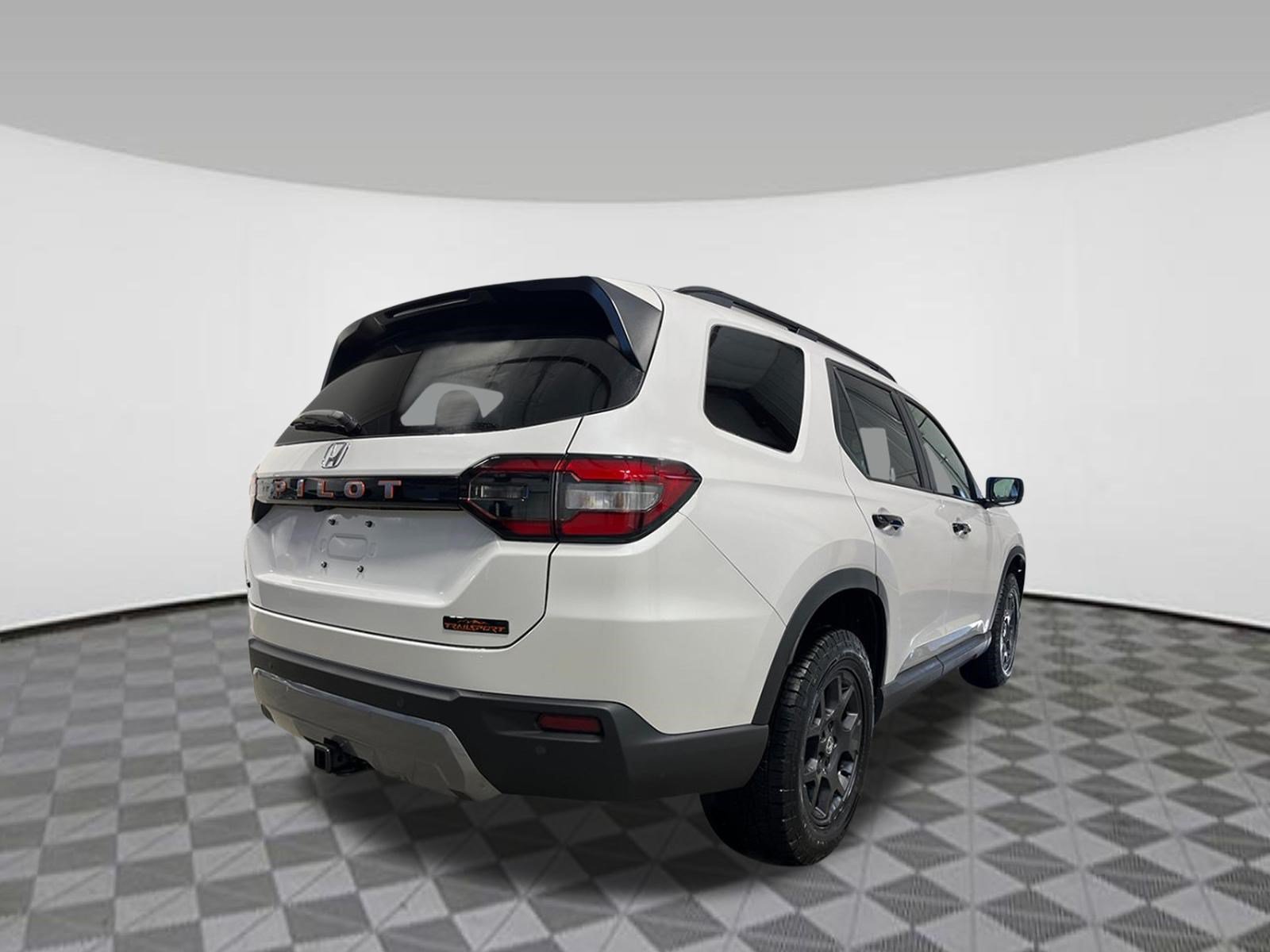New 2026 Honda Pilot TrailSport image 7