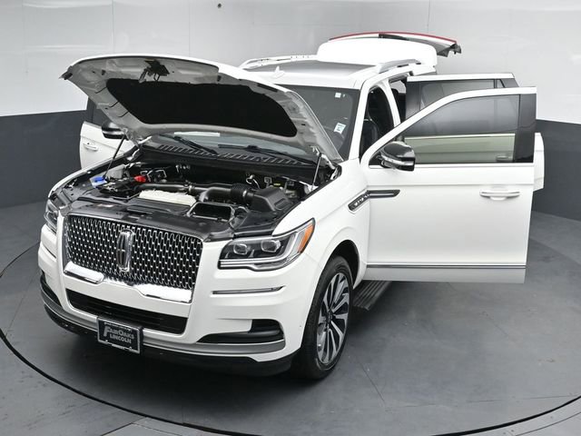 Used 2024 Lincoln Navigator Reserve image 57