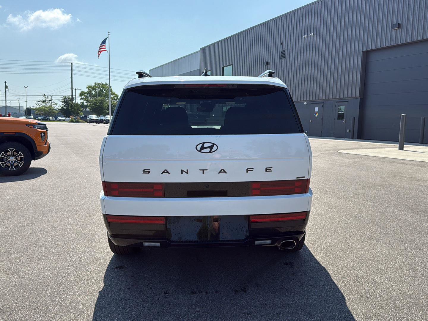 Used 2025 Hyundai Santa Fe Calligraphy AWD/4WD image 4