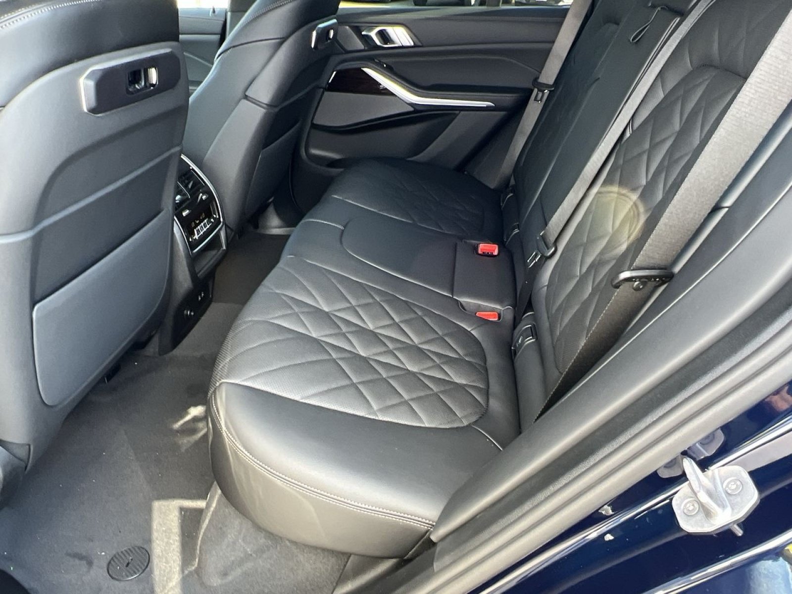 New 2026 BMW X5 xDrive40i AWD/4WD image 22