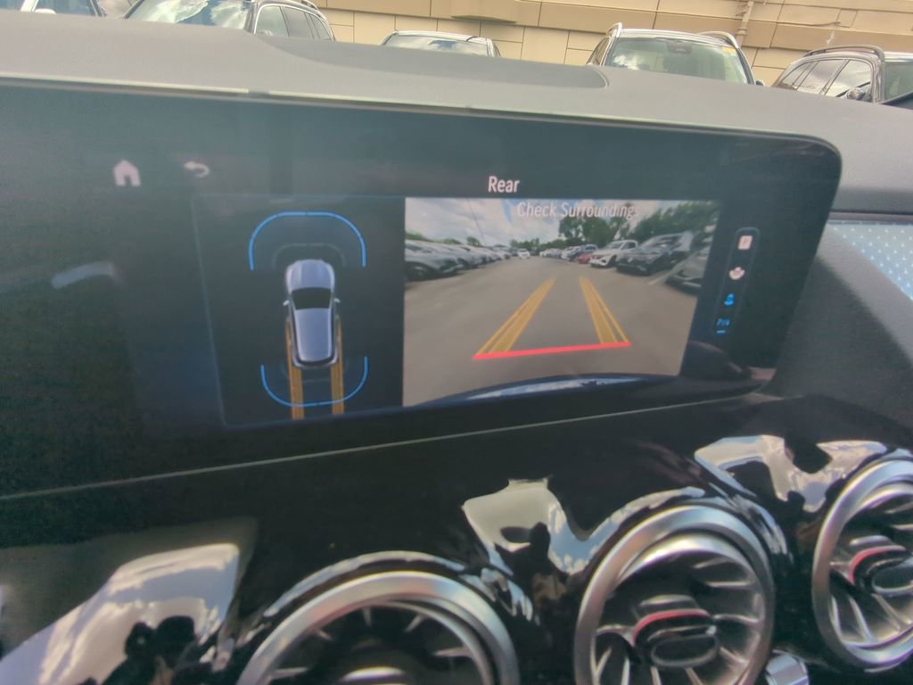 Used 2024 Mercedes-Benz GLA 250 image 7