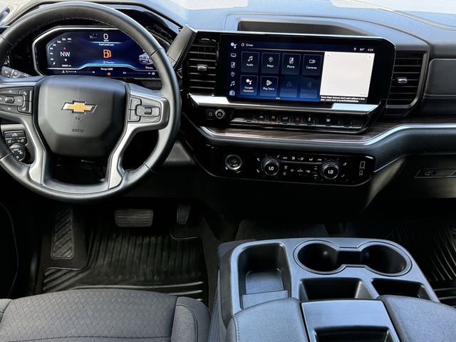 Used 2024 Chevrolet Silverado 1500 LT image 9
