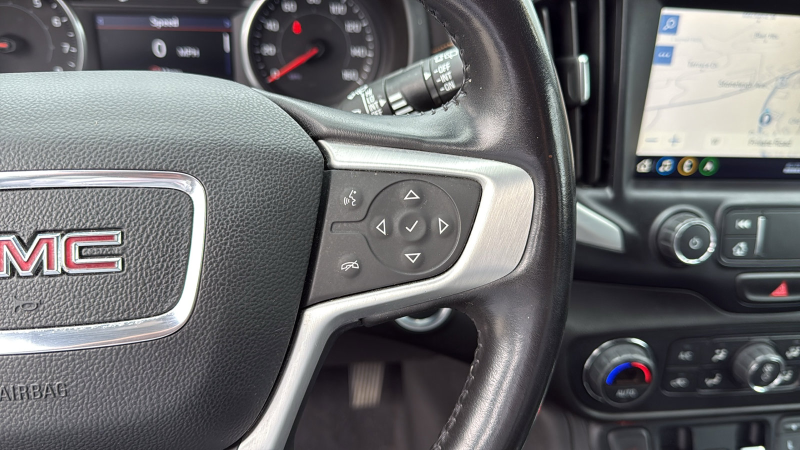 Certified 2021 GMC Terrain SLT w/ Infotainment Package II image 17