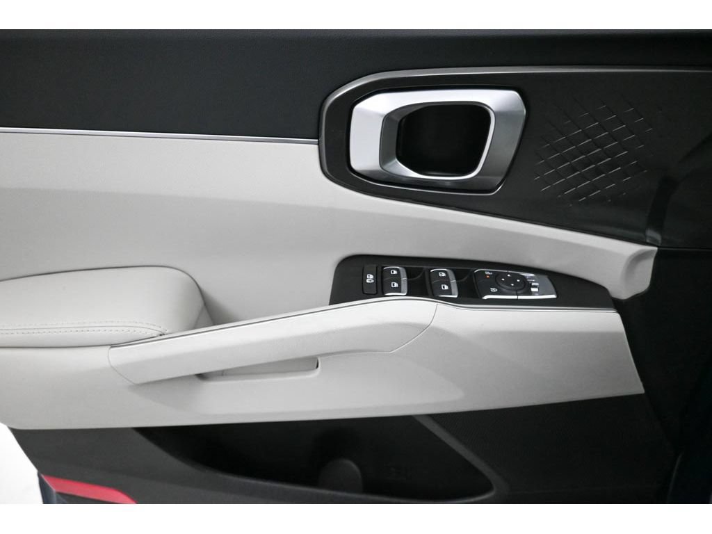 New 2026 Kia Sorento S w/ S Panoramic Sunroof Package FWD image 14