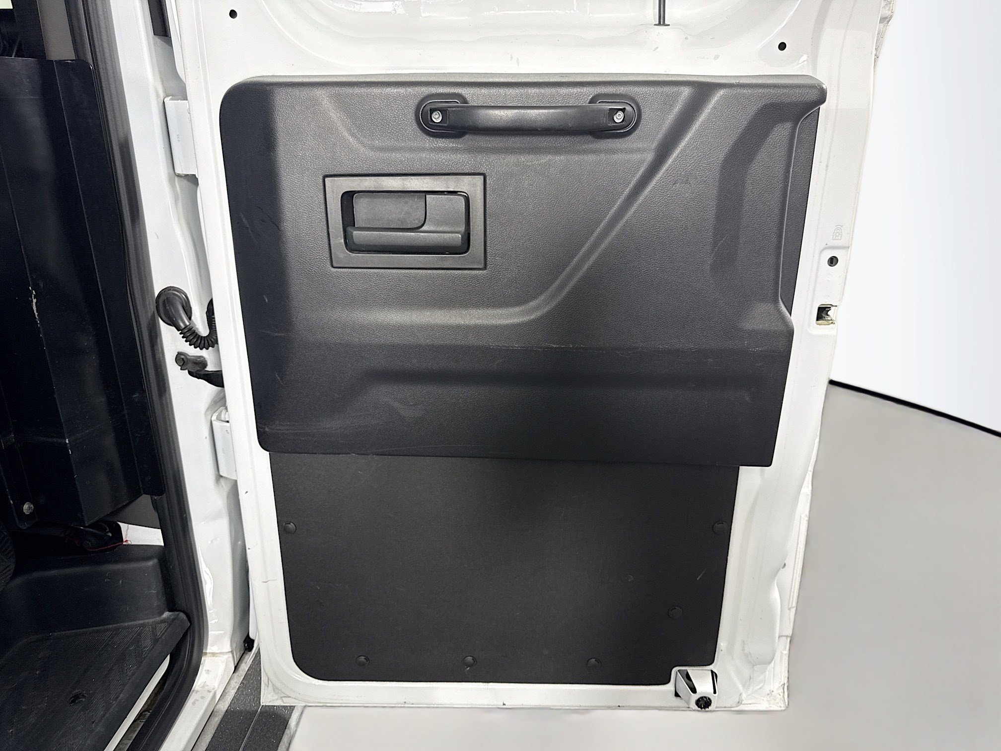 Used 2021 Ford Transit 250 Low Roof w/ Exterior Upgrade Package RWD image 25