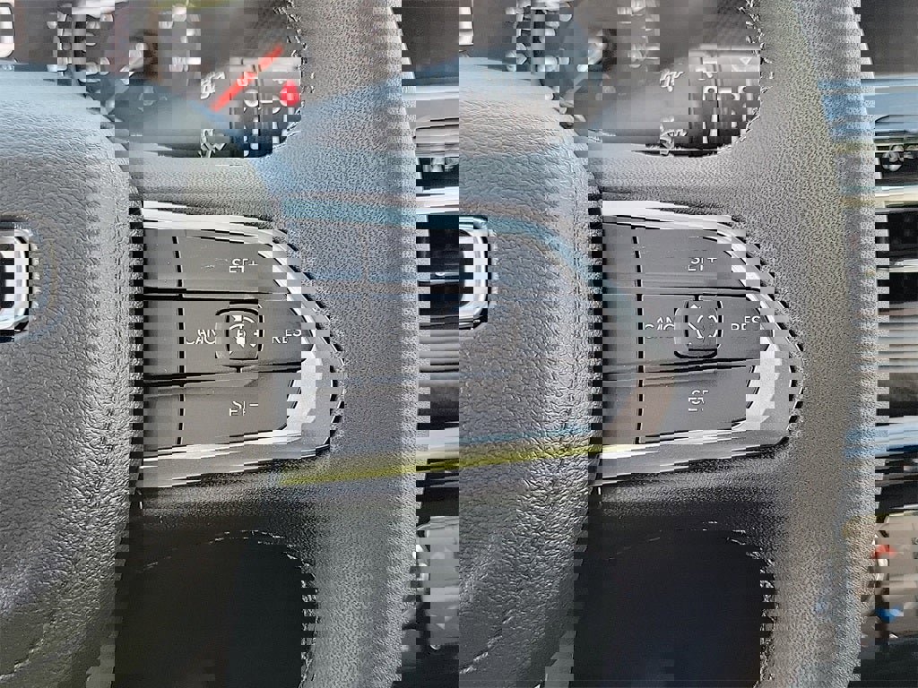 New 2026 Jeep Compass Latitude w/ Sun and Sound Group image 6