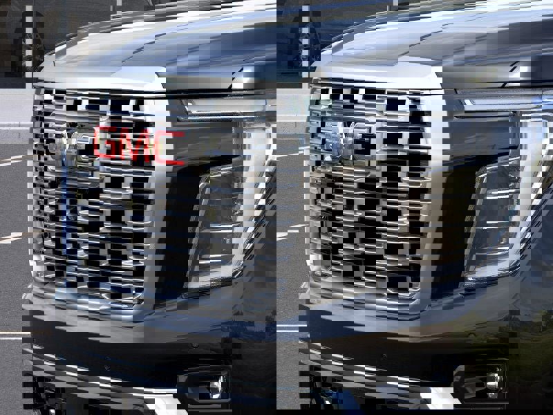 New 2026 GMC Yukon Denali w/ Sun & Power Step Package image 13