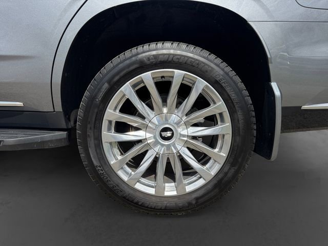 Certified 2021 Cadillac Escalade Premium Luxury AWD/4WD image 7