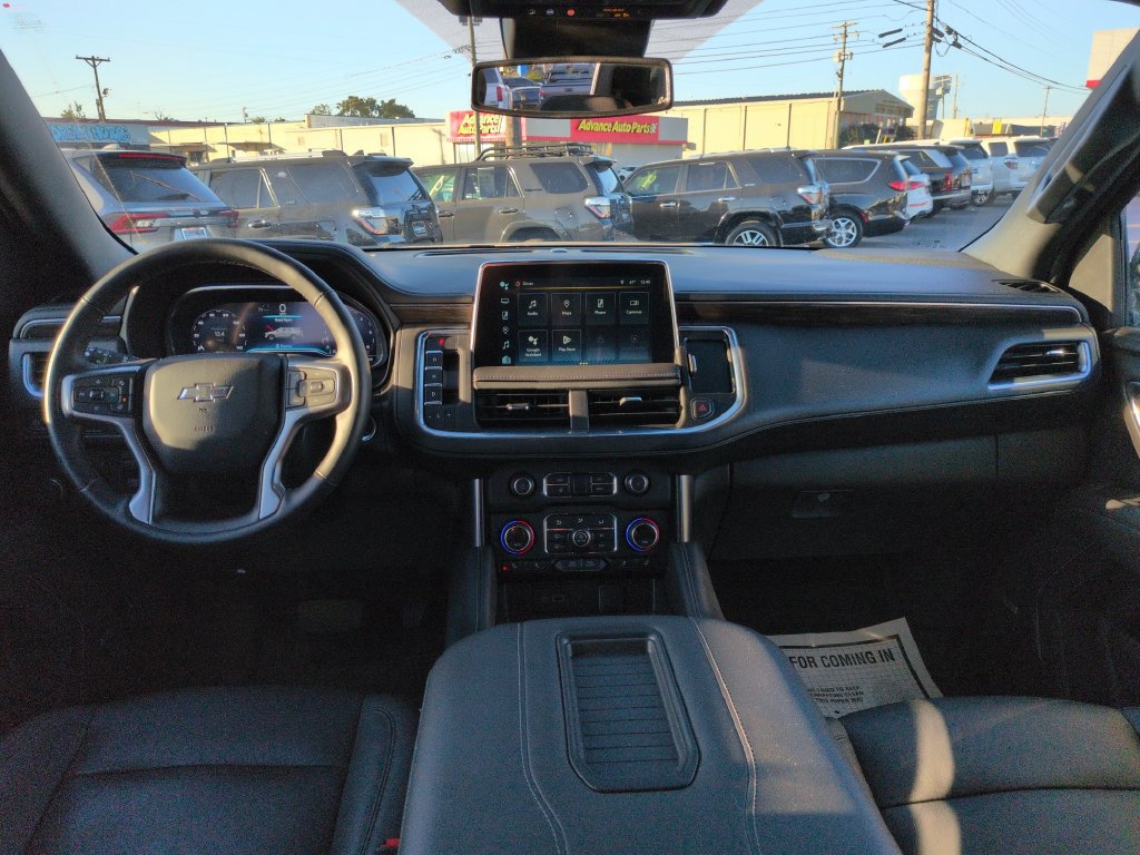 Used 2024 Chevrolet Suburban Z71 w/ Off-Road Capability Package AWD/4WD image 12