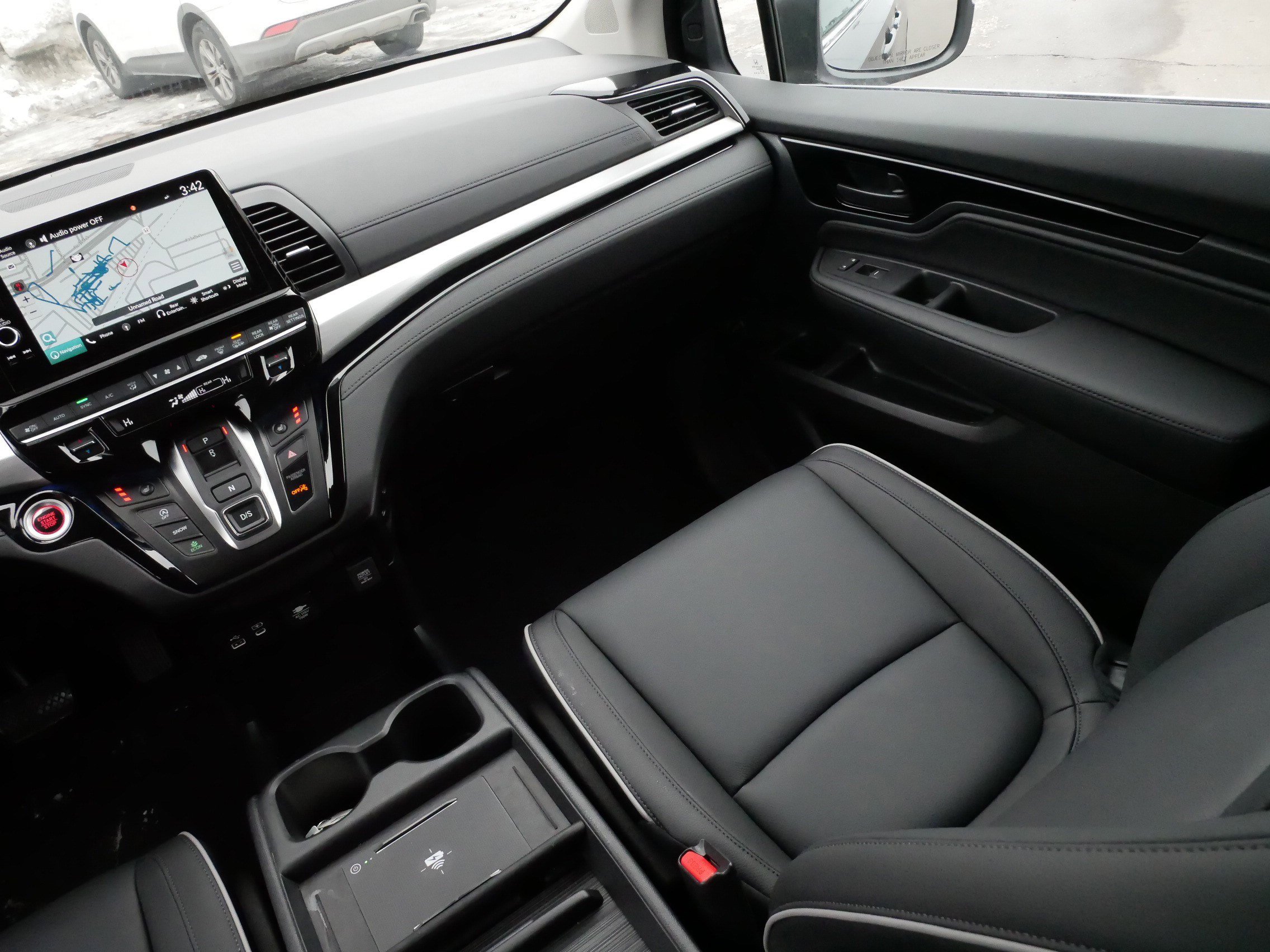 Certified 2026 Honda Odyssey Touring image 11