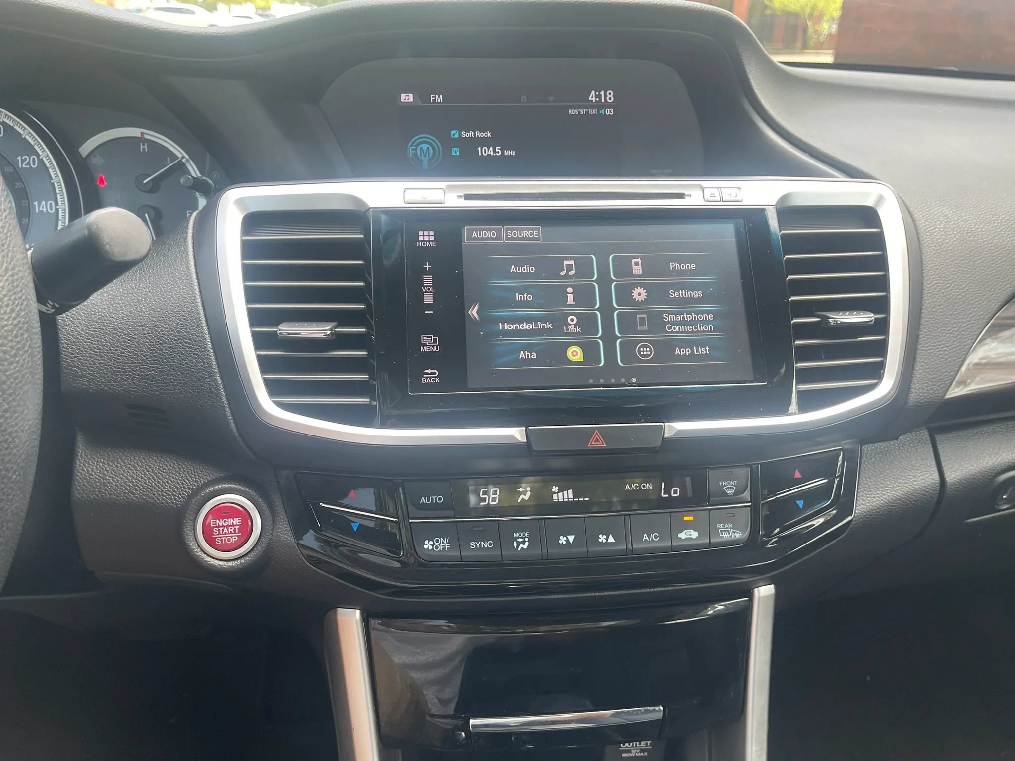 Used 2017 Honda Accord EX image 18