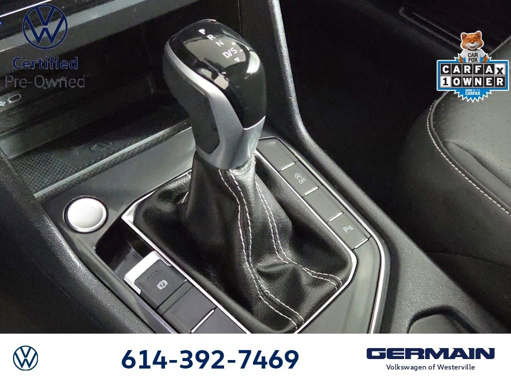 Certified 2023 Volkswagen Tiguan SE R-Line image 30
