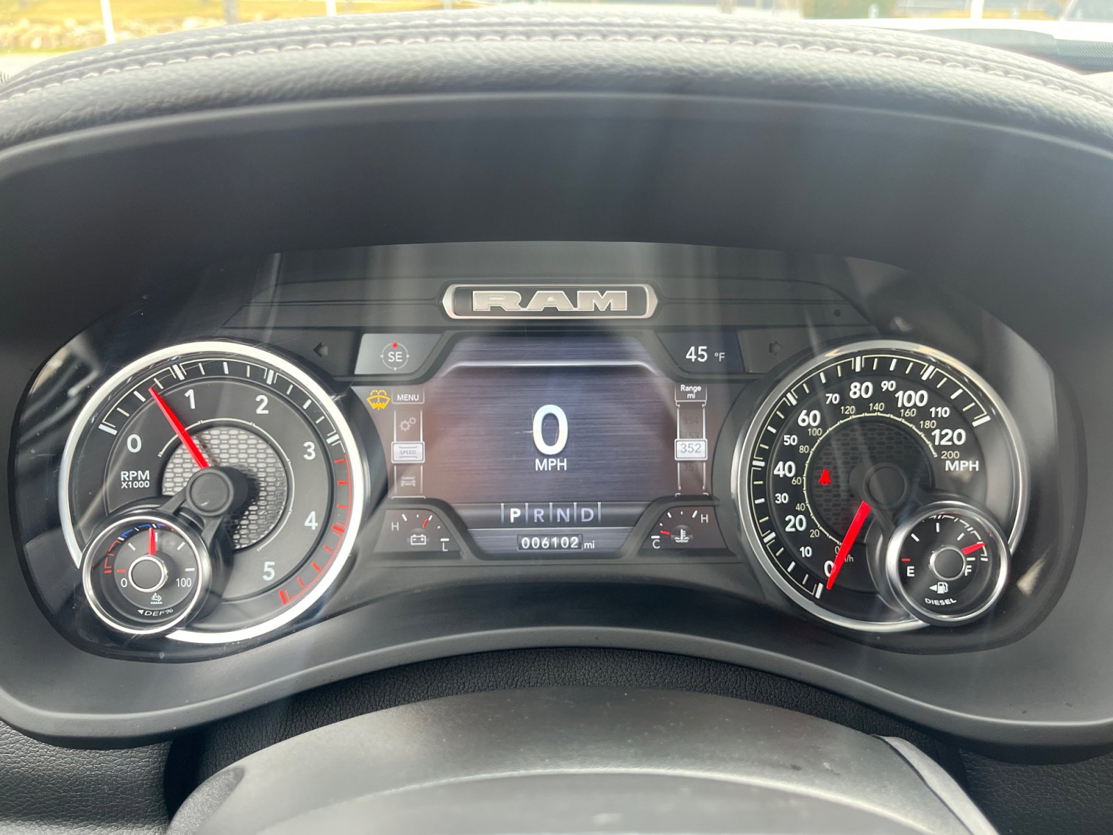 Used 2024 RAM 2500 Laramie w/ Night Edition image 19