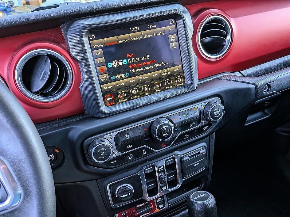 Used 2023 Jeep Gladiator Rubicon image 21