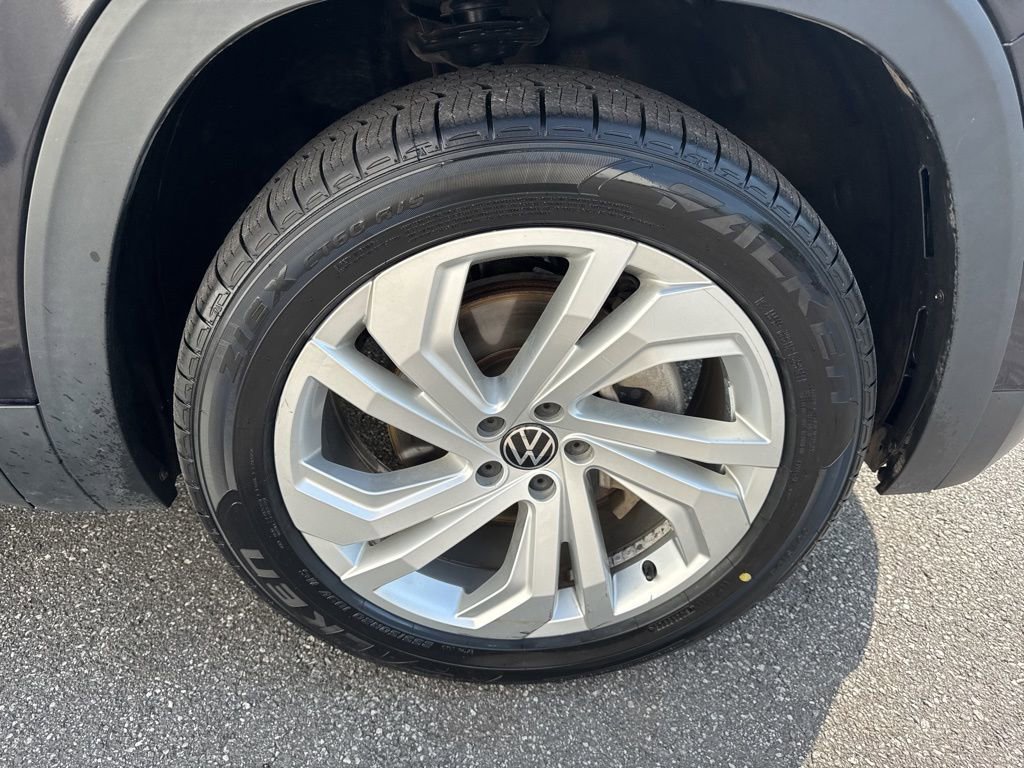 Used 2021 Volkswagen Atlas SE image 9