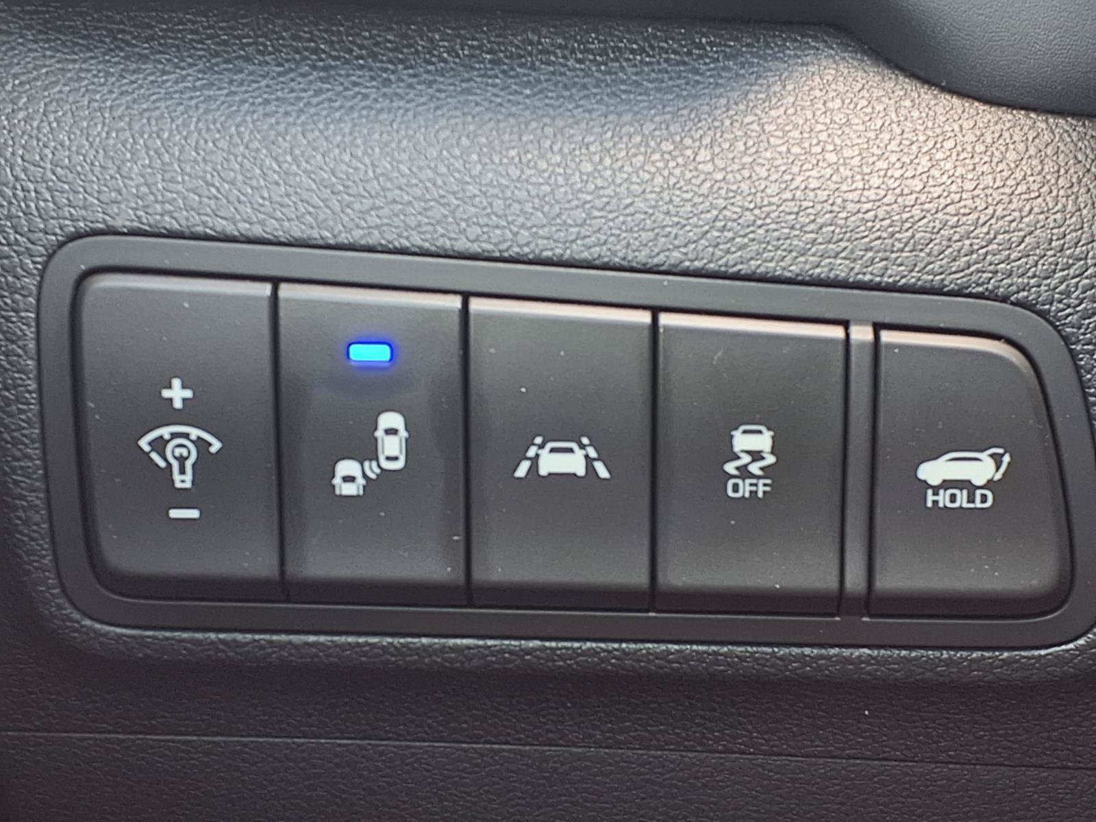 Used 2020 Hyundai Tucson Limited FWD image 19