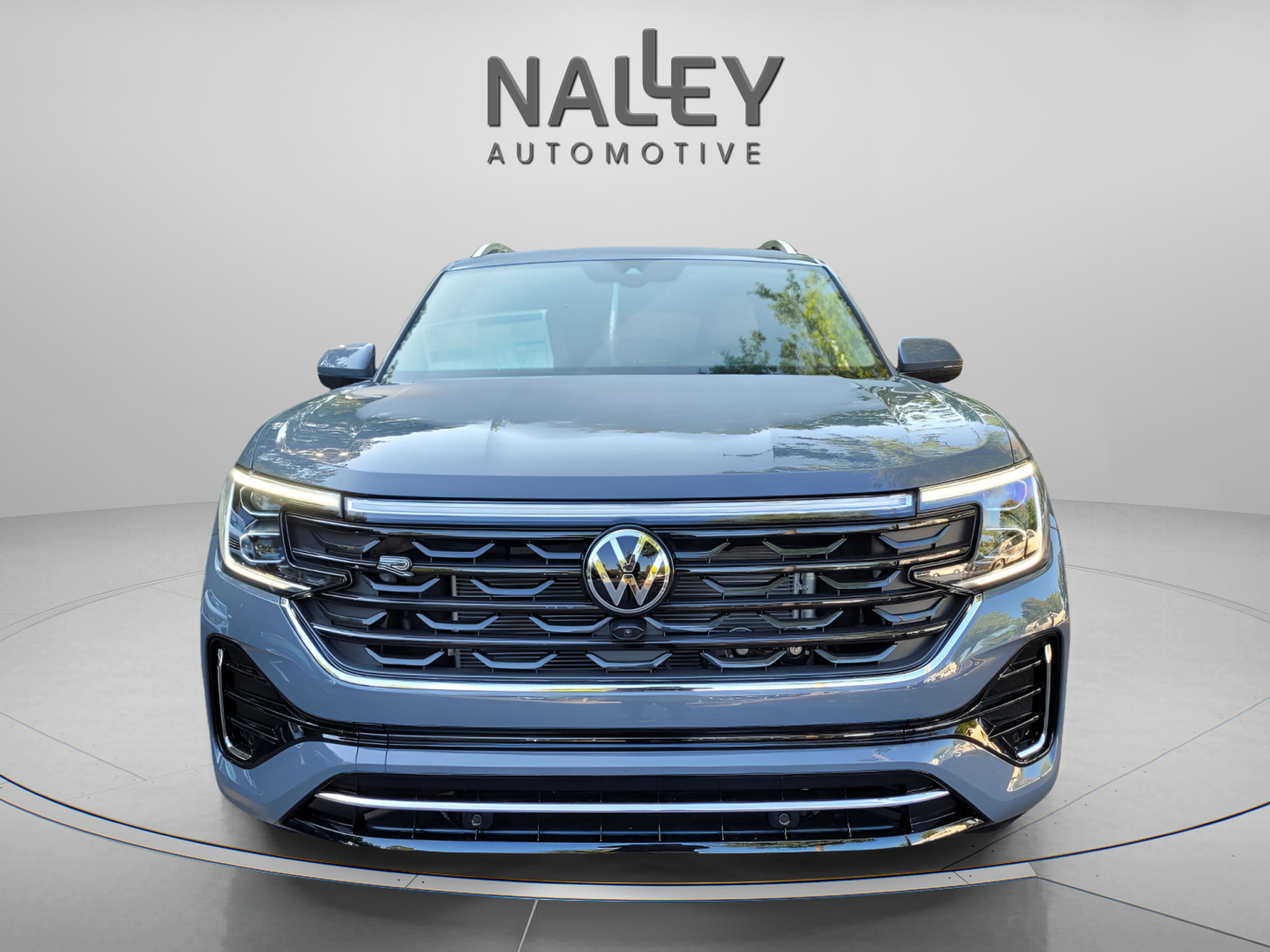 New 2026 Volkswagen Atlas SEL Premium R-Line image 9