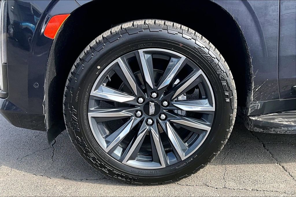 Used 2023 Cadillac Escalade Sport image 12