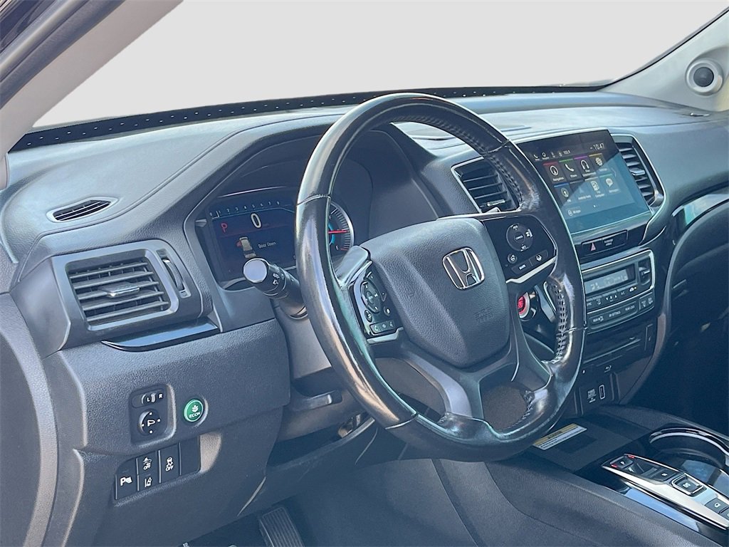 Used 2020 Honda Pilot Touring image 9