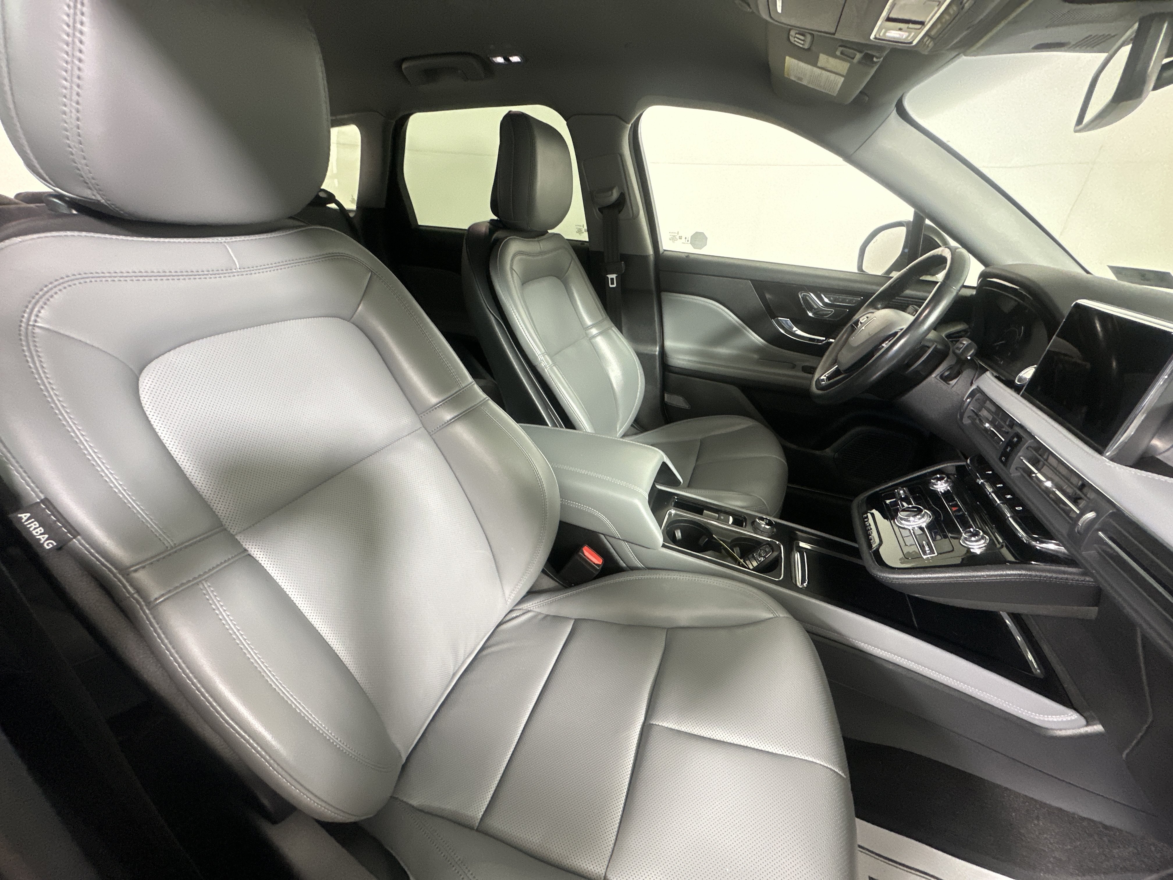 Used 2020 Lincoln Corsair AWD w/ Equipment Group 101A image 25