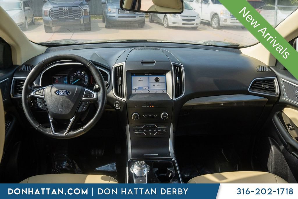 Used 2019 Ford Edge SEL w/ Equipment Group 201A image 4