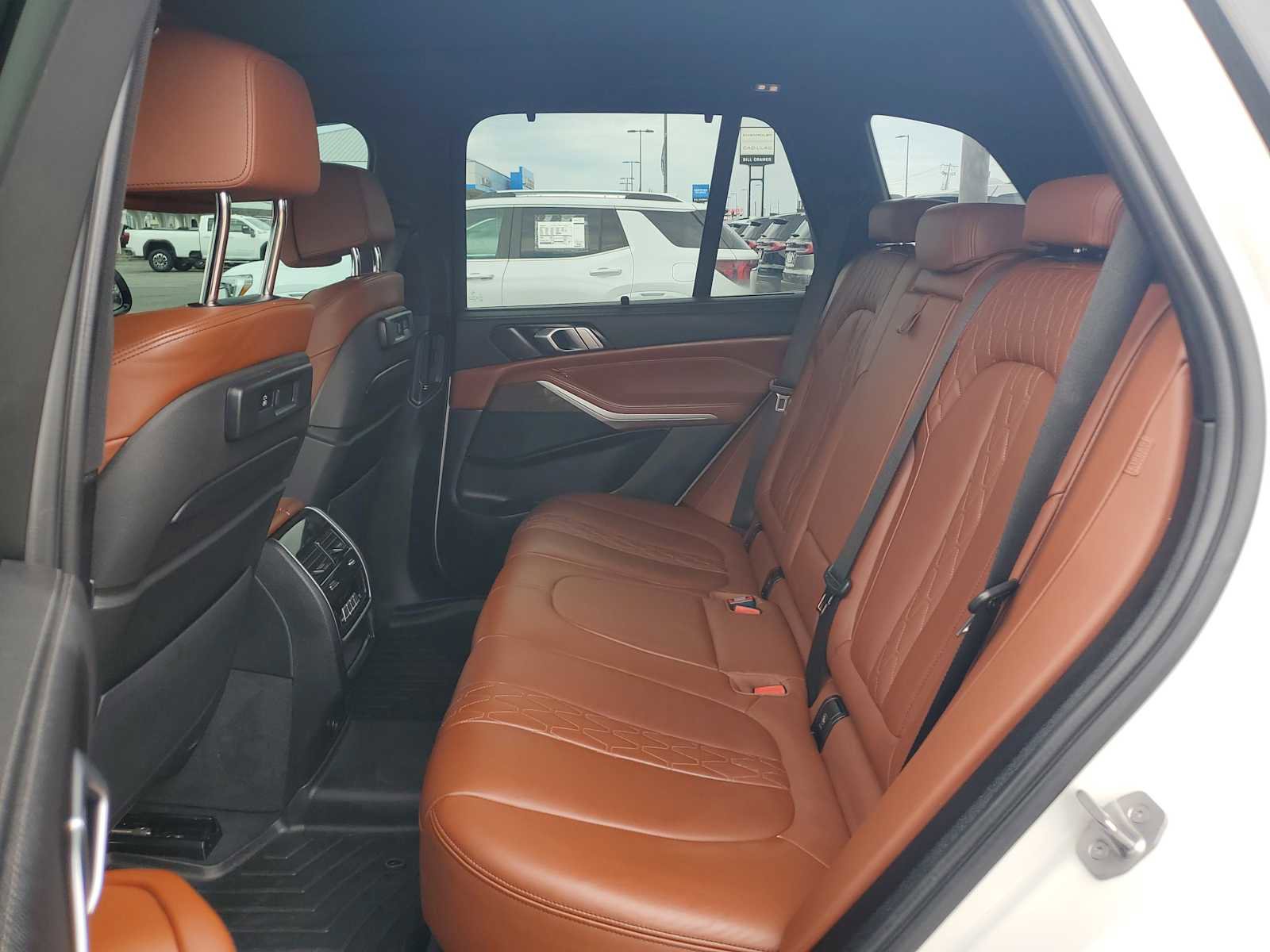 Used 2022 BMW X5 sDrive40i w/ M Sport Package image 14