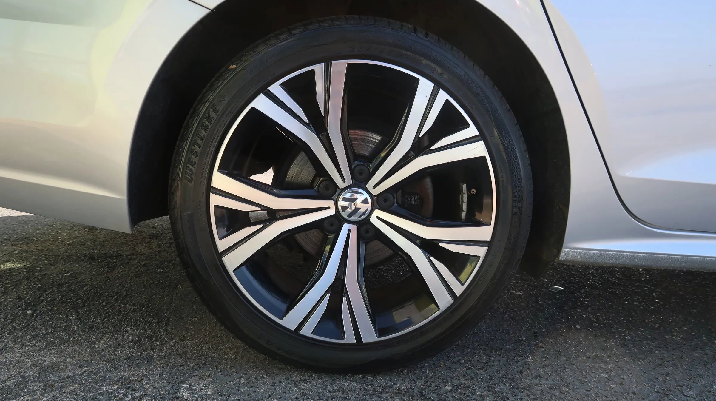 Used 2020 Volkswagen Passat 2.0T SEL image 50