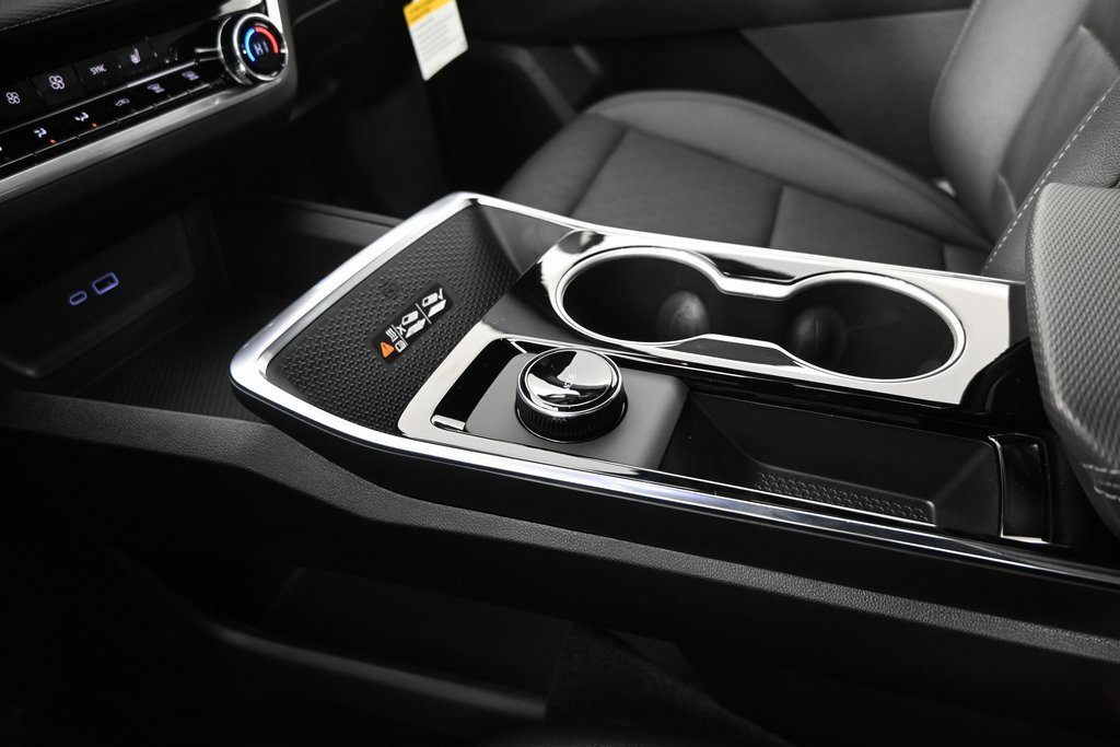 New 2026 Chevrolet Equinox LT w/ Convenience Package II image 33