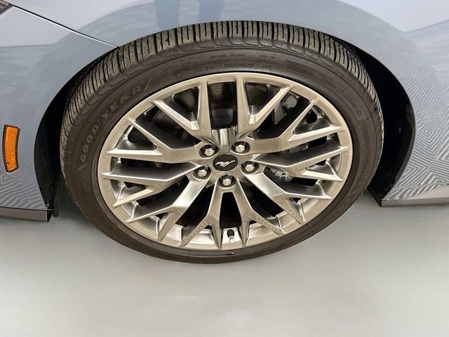 Used 2024 Ford Mustang GT Premium RWD image 29