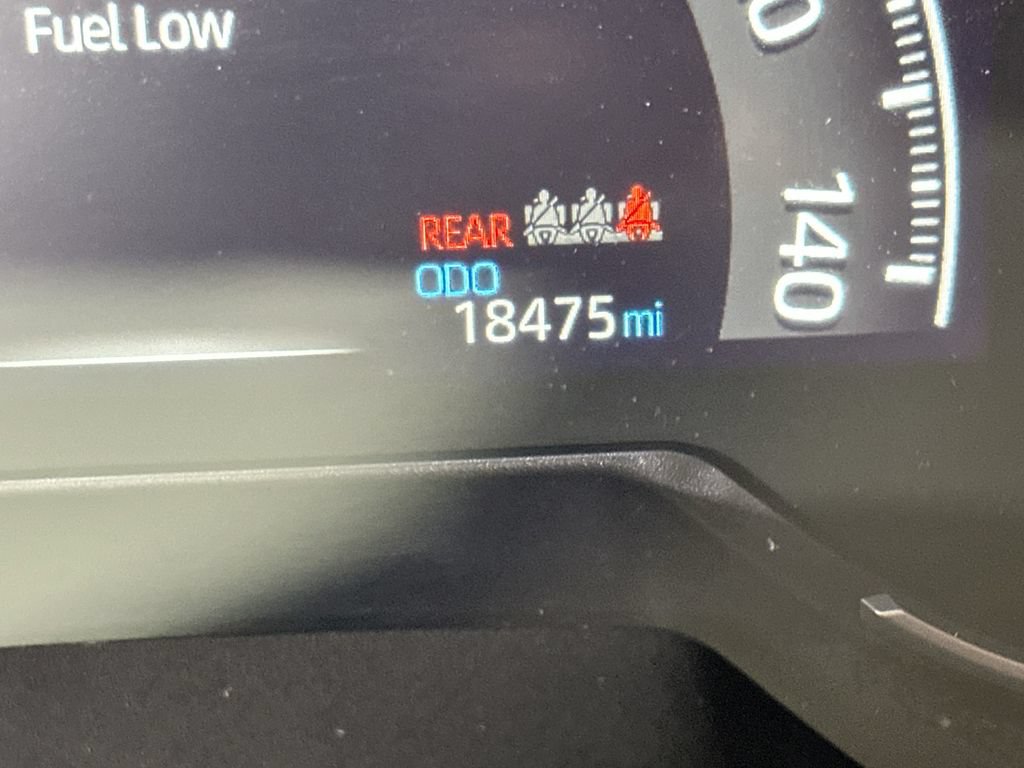 Used 2024 Toyota RAV4 LE AWD/4WD image 33