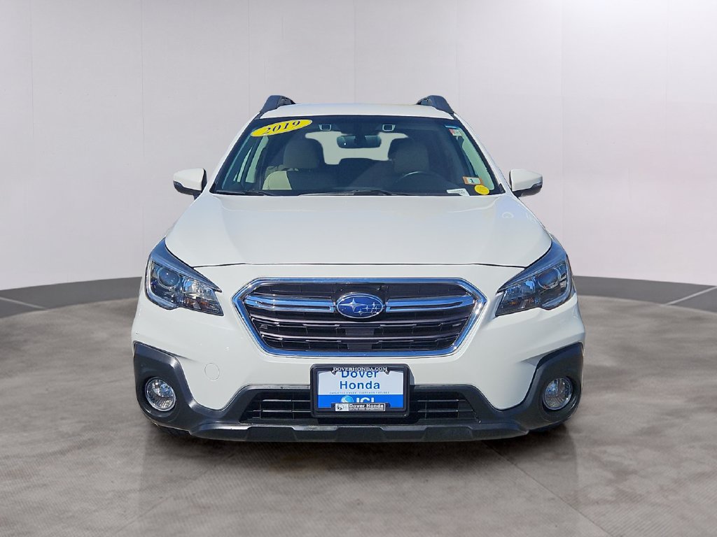 Used 2019 Subaru Outback 2.5i Limited AWD/4WD image 2
