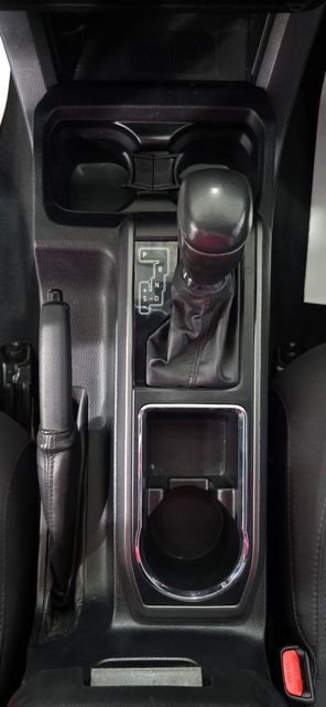 Used 2017 Toyota Tacoma TRD Sport image 21