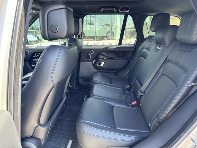 Used 2021 Land Rover Range Rover image 16