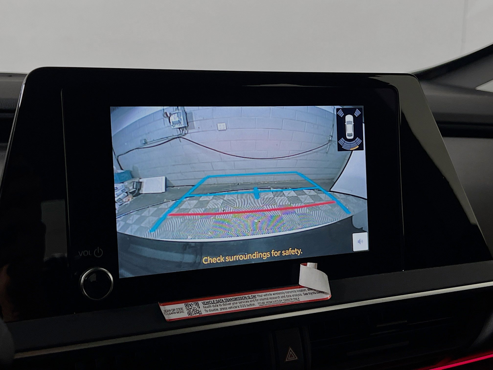 Used 2025 Toyota Prius Plug-In Hybrid FWD image 28