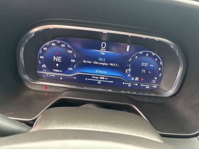 Used 2022 Chevrolet Tahoe RST w/ Luxury Package image 14