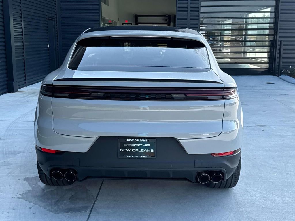 New 2026 Porsche Cayenne Coupe image 12