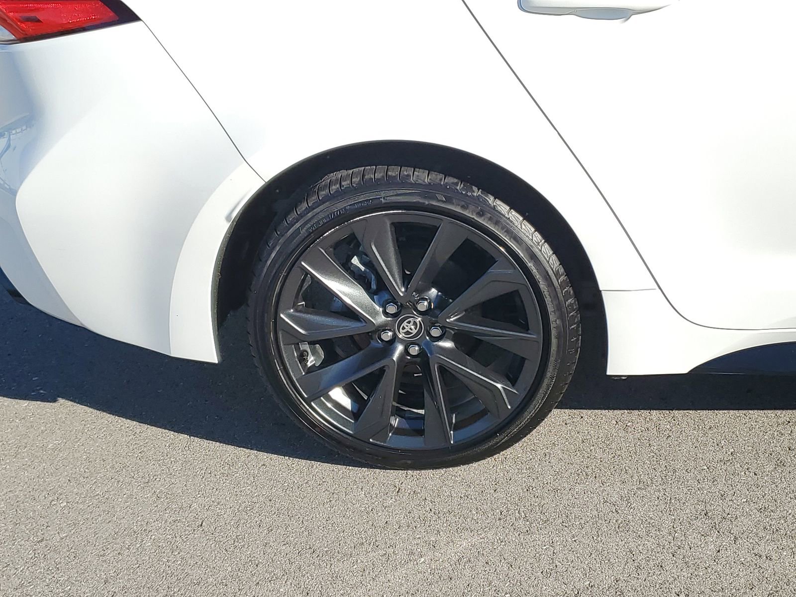 Certified 2025 Toyota Corolla SE image 5