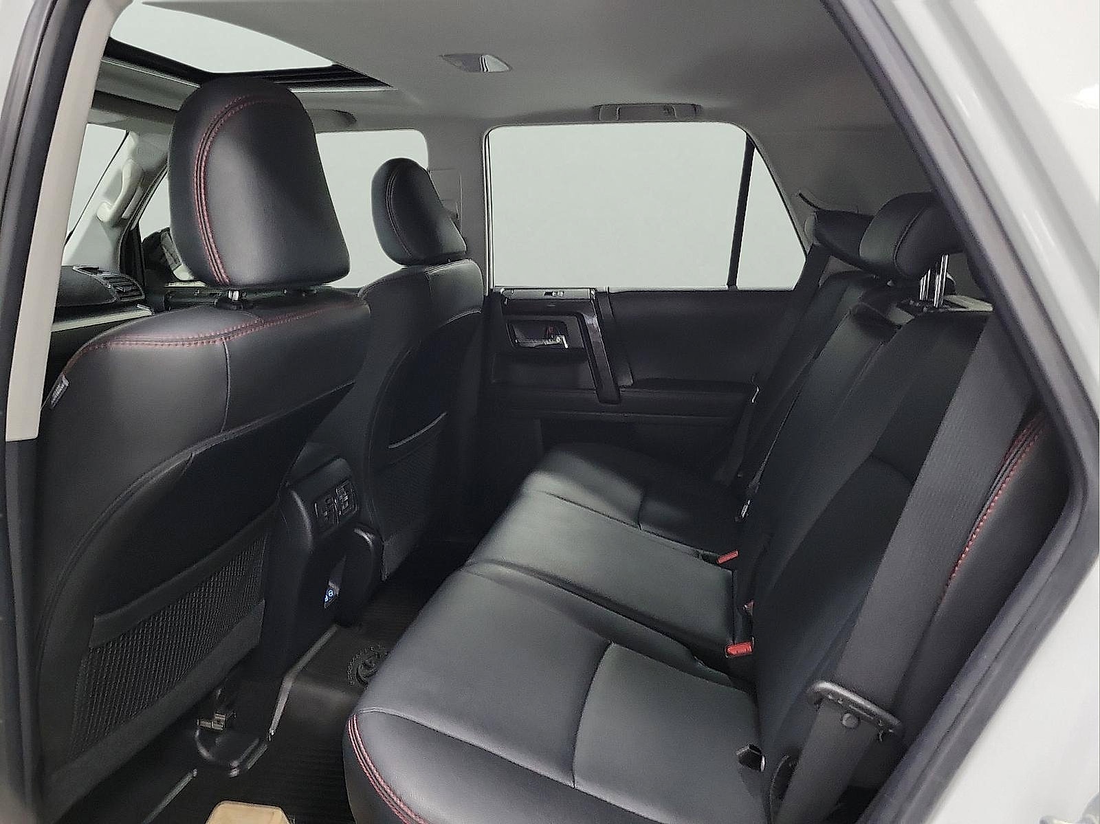 Certified 2024 Toyota 4Runner TRD Off-Road Premium w/ Moonroof Package image 9