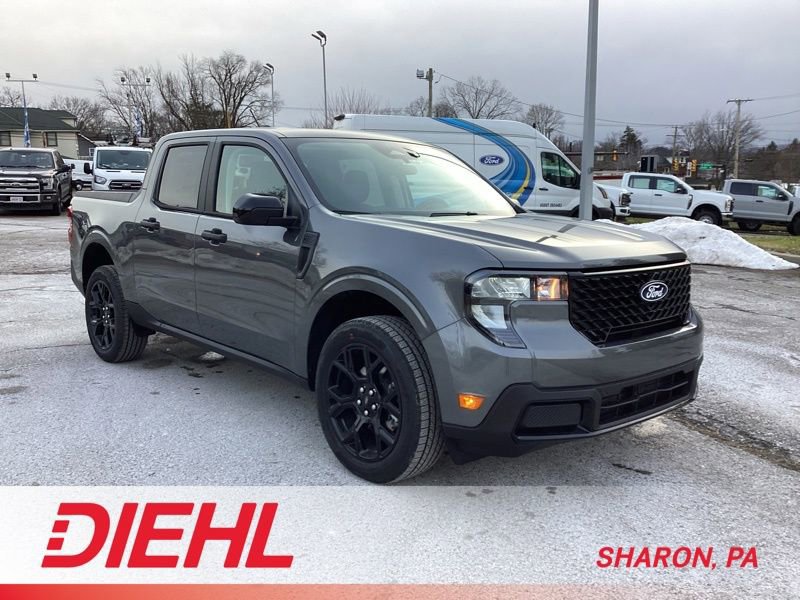 New 2026 Ford Maverick XLT w/ Black Appearance Package