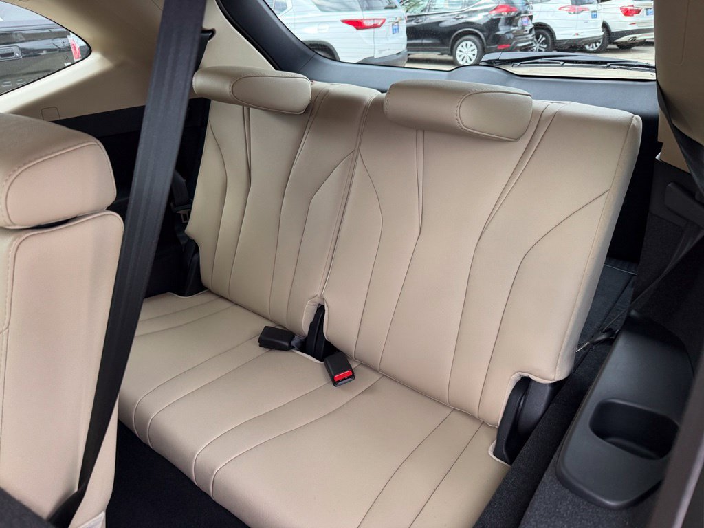 Certified 2026 Acura MDX SH-AWD image 18