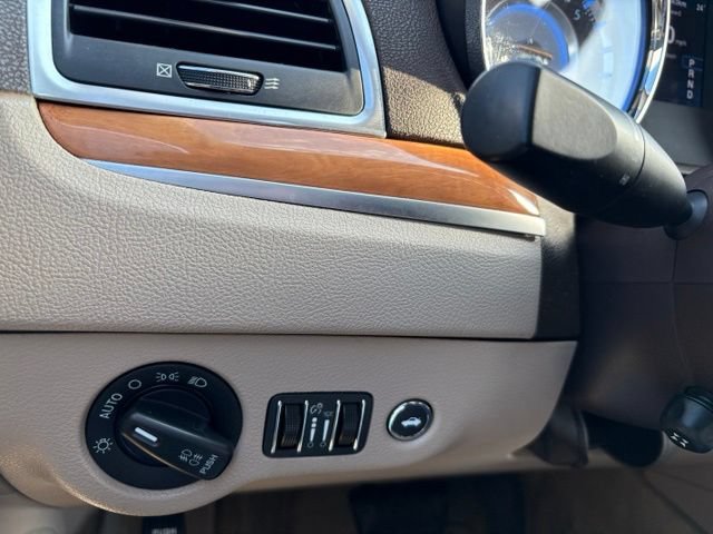 Used 2013 Chrysler 300 C w/ Light Group RWD image 23